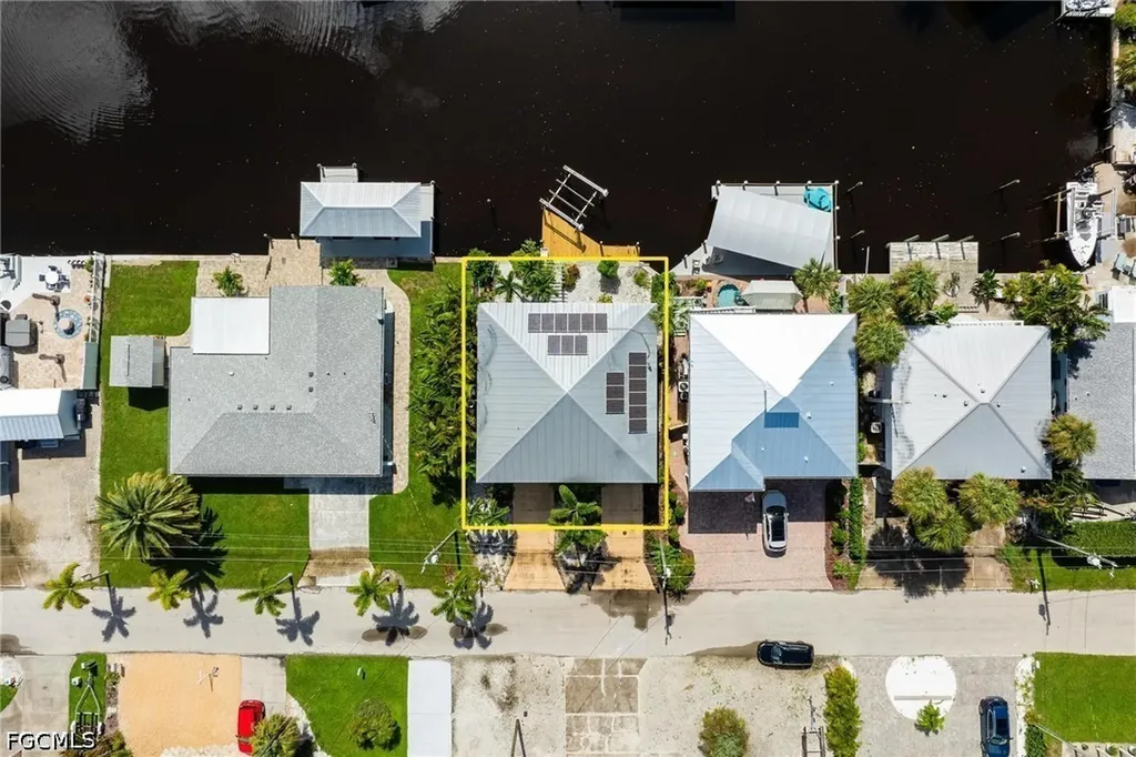 2761 Geary Street Matlacha FL 33993