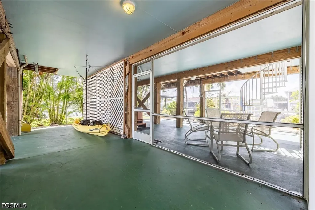 2761 Geary Street Matlacha FL 33993