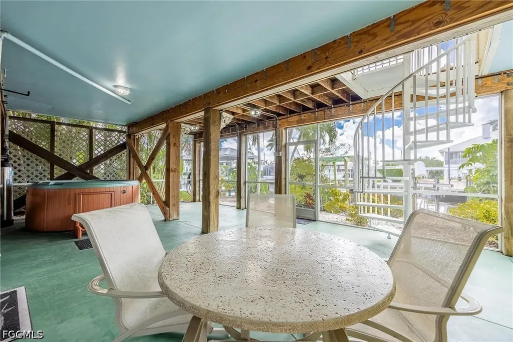 2761 Geary Street Matlacha FL 33993