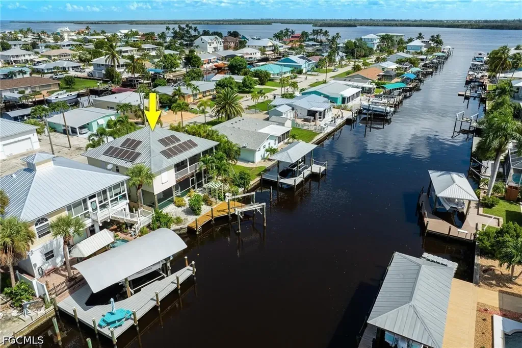 2761 Geary Street Matlacha FL 33993