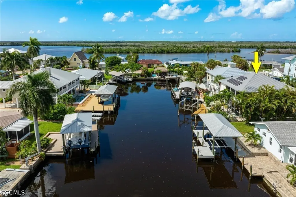 2761 Geary Street Matlacha FL 33993
