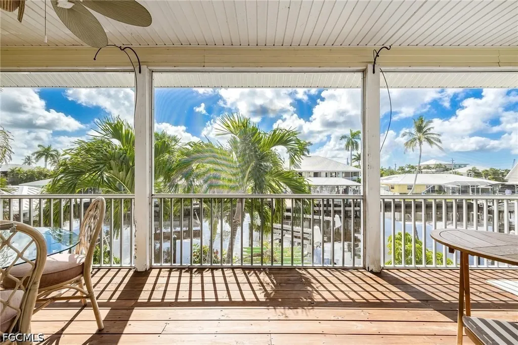 2761 Geary Street Matlacha FL 33993