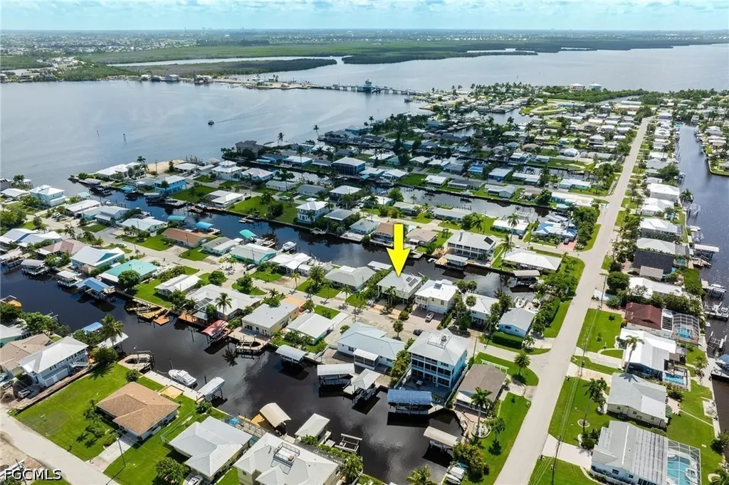 2761 Geary Street Matlacha FL 33993