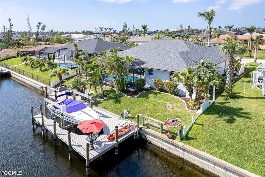 4005 SW 17th Place Cape Coral FL 33914