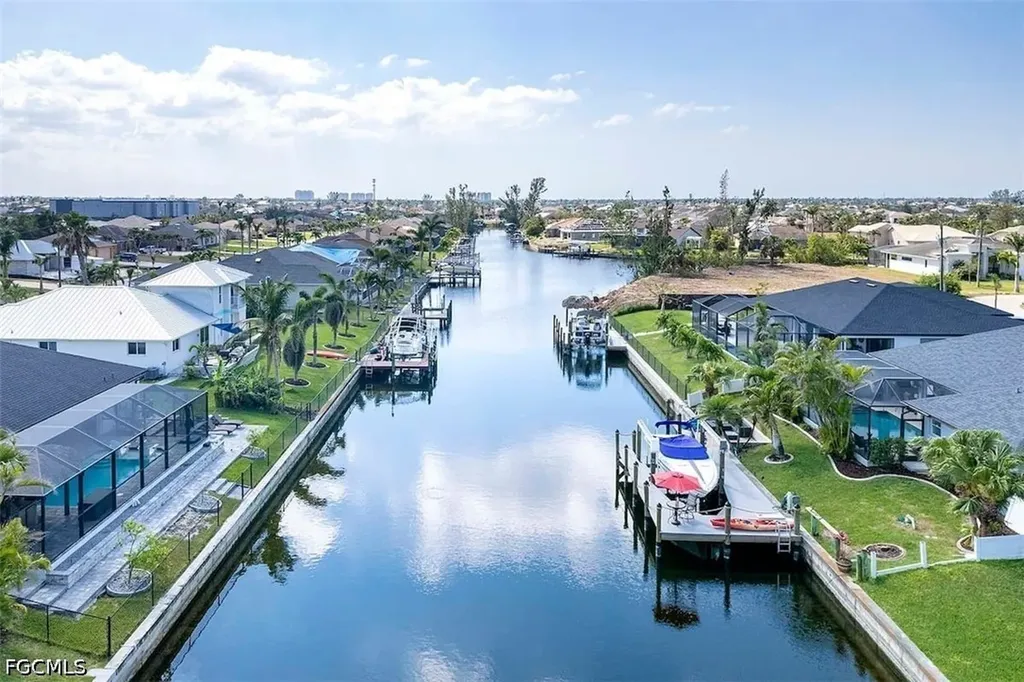 4005 SW 17th Place Cape Coral FL 33914