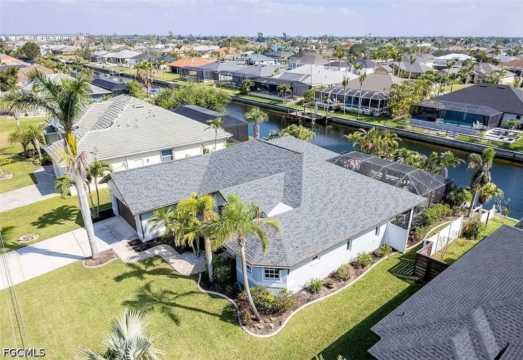 4005 SW 17th Place Cape Coral FL 33914