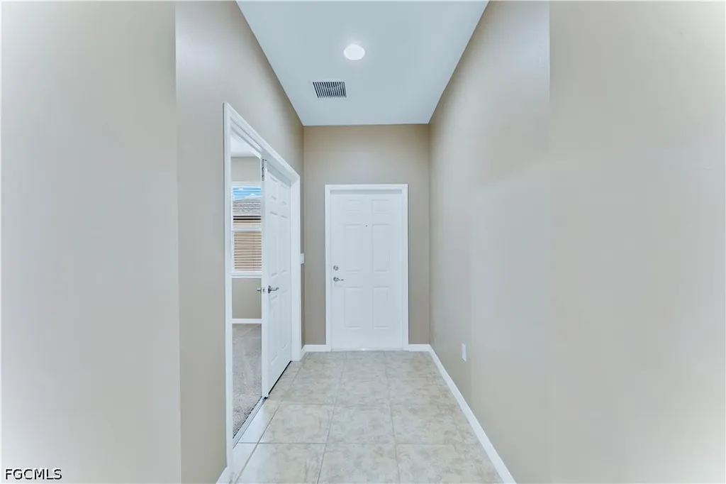 10781 Crossback Lane Lehigh Acres FL 33936
