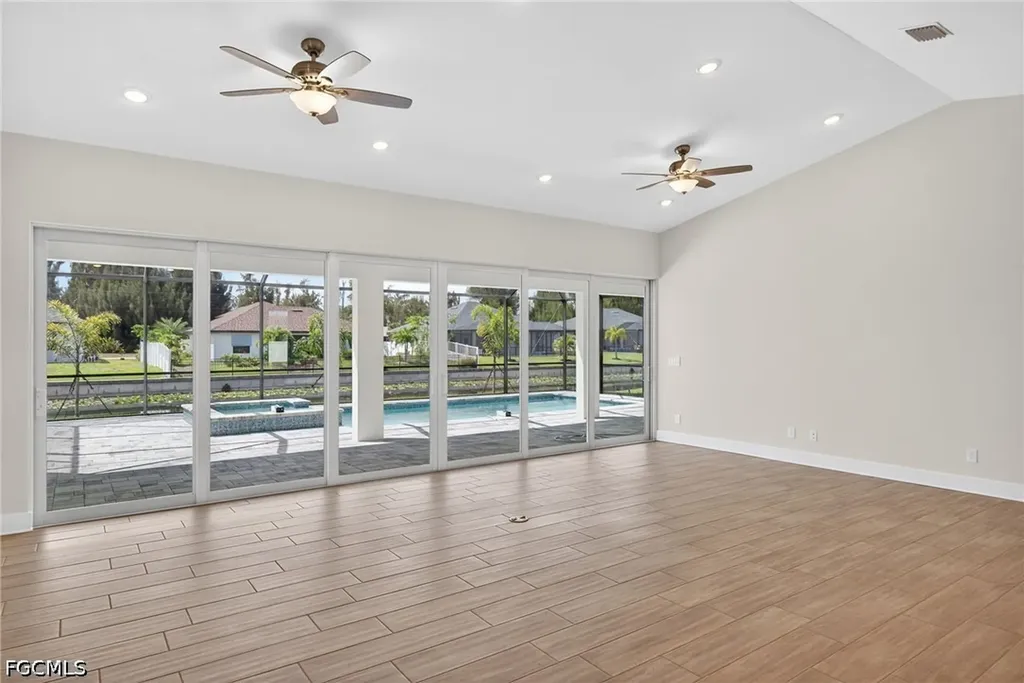1022 SW 15th Avenue Cape Coral FL 33991