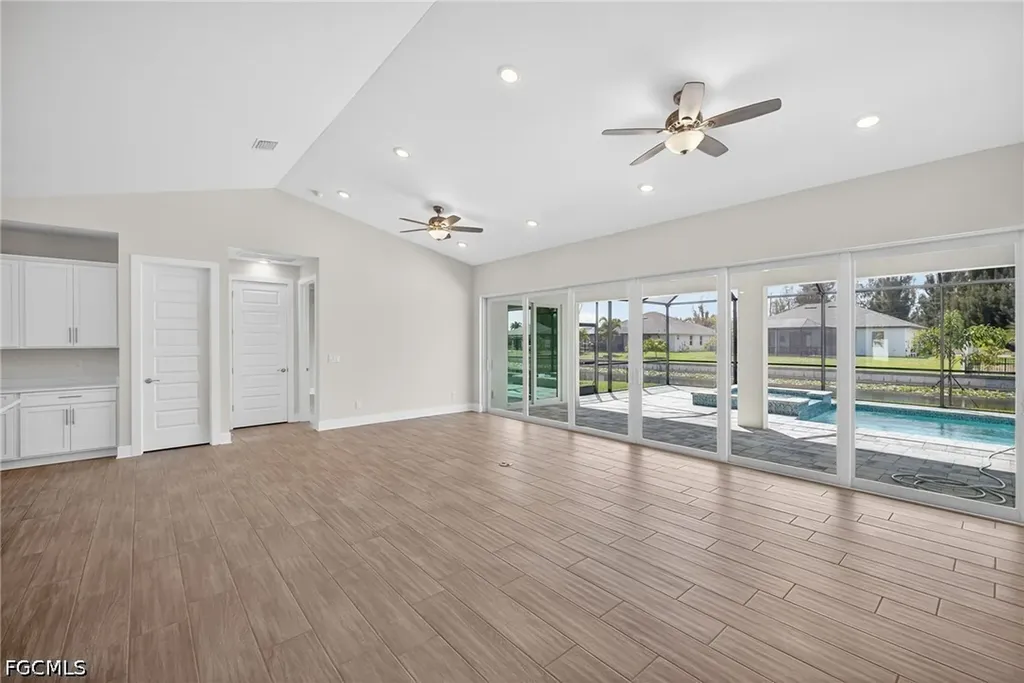 1022 SW 15th Avenue Cape Coral FL 33991