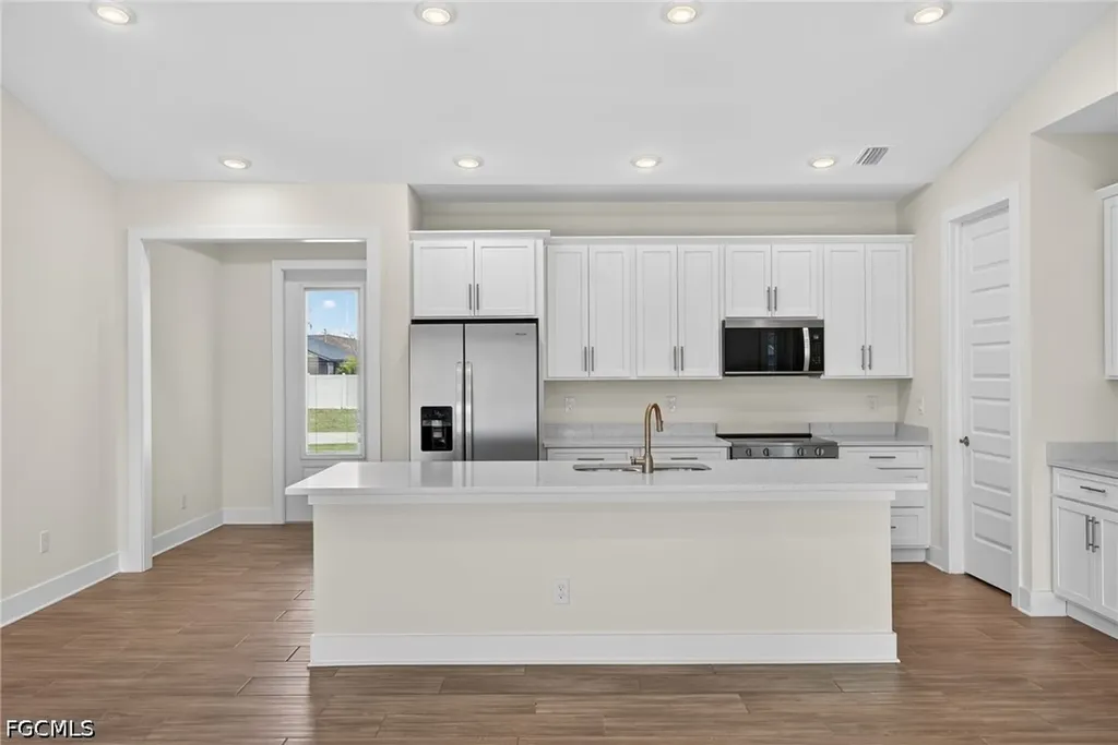 1022 SW 15th Avenue Cape Coral FL 33991