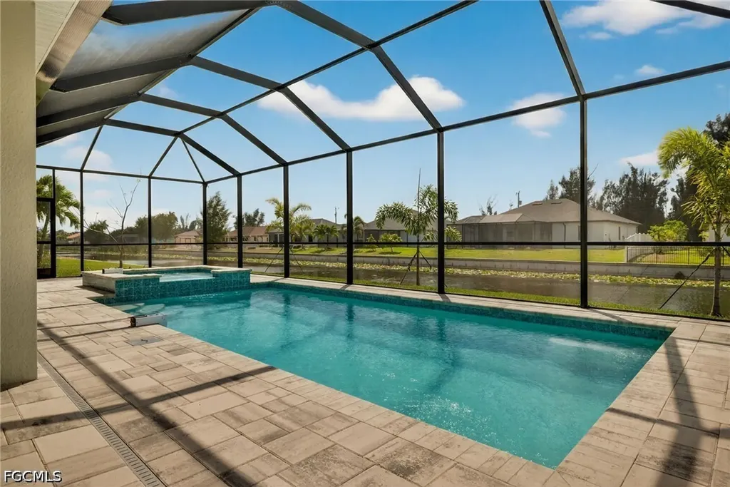 1022 SW 15th Avenue Cape Coral FL 33991