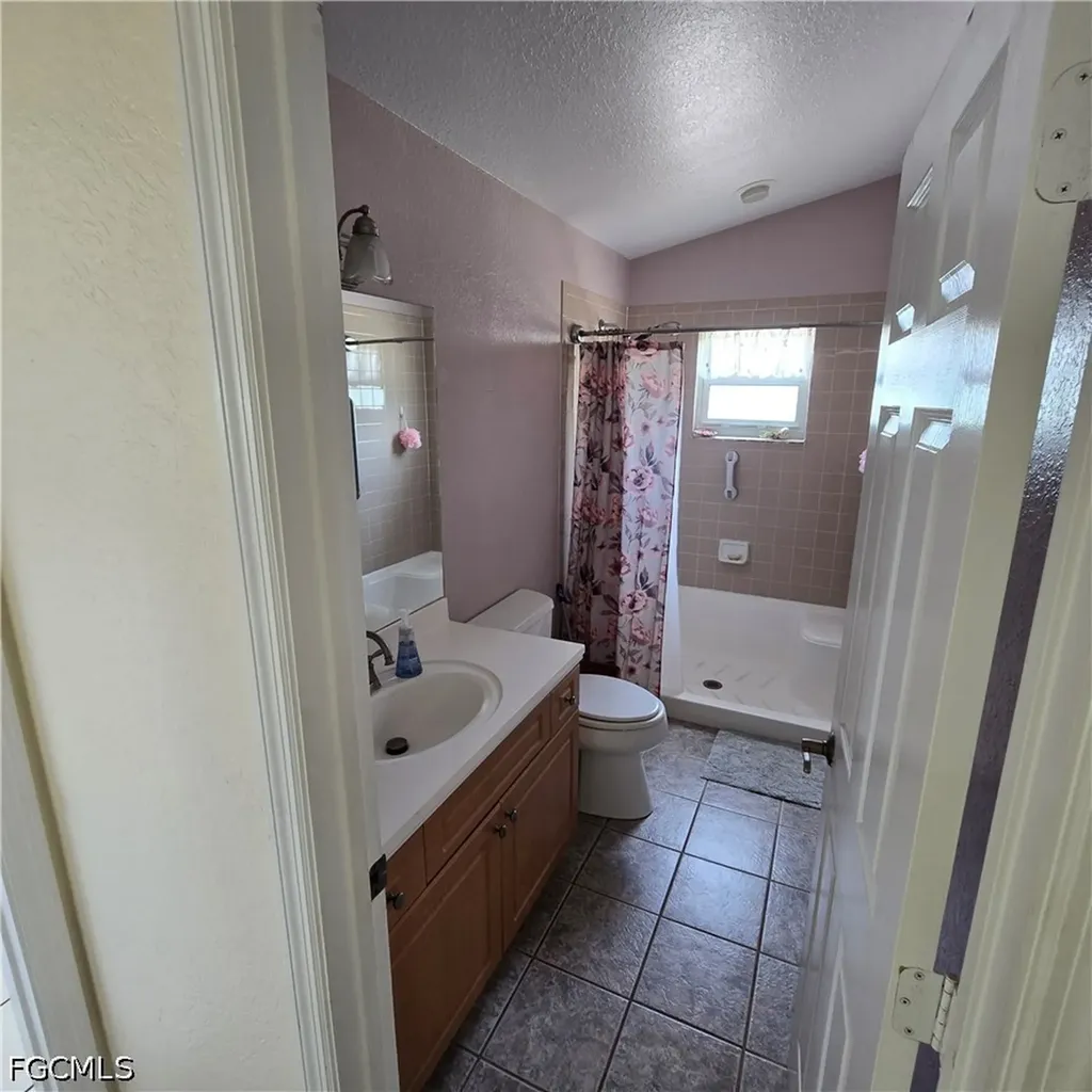308 NW 20th Terrace Cape Coral FL 33993