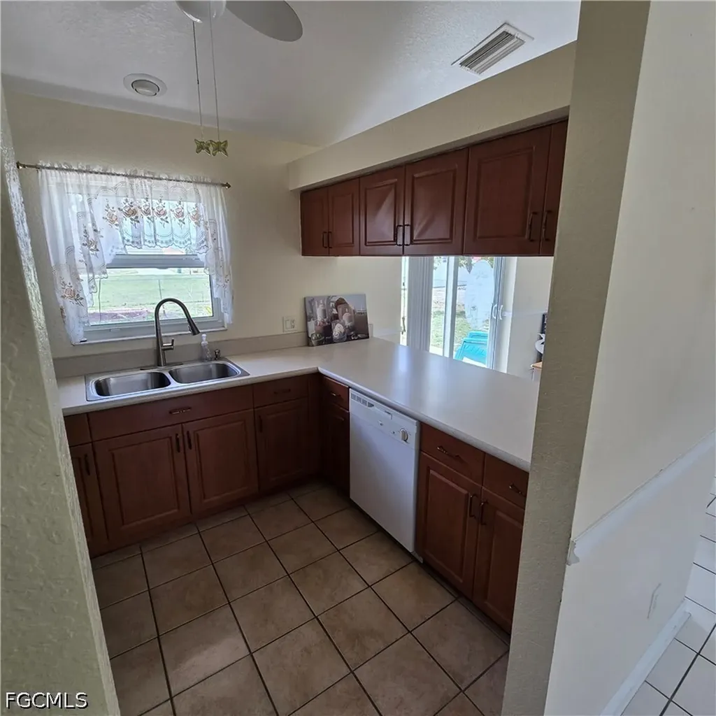 308 NW 20th Terrace Cape Coral FL 33993
