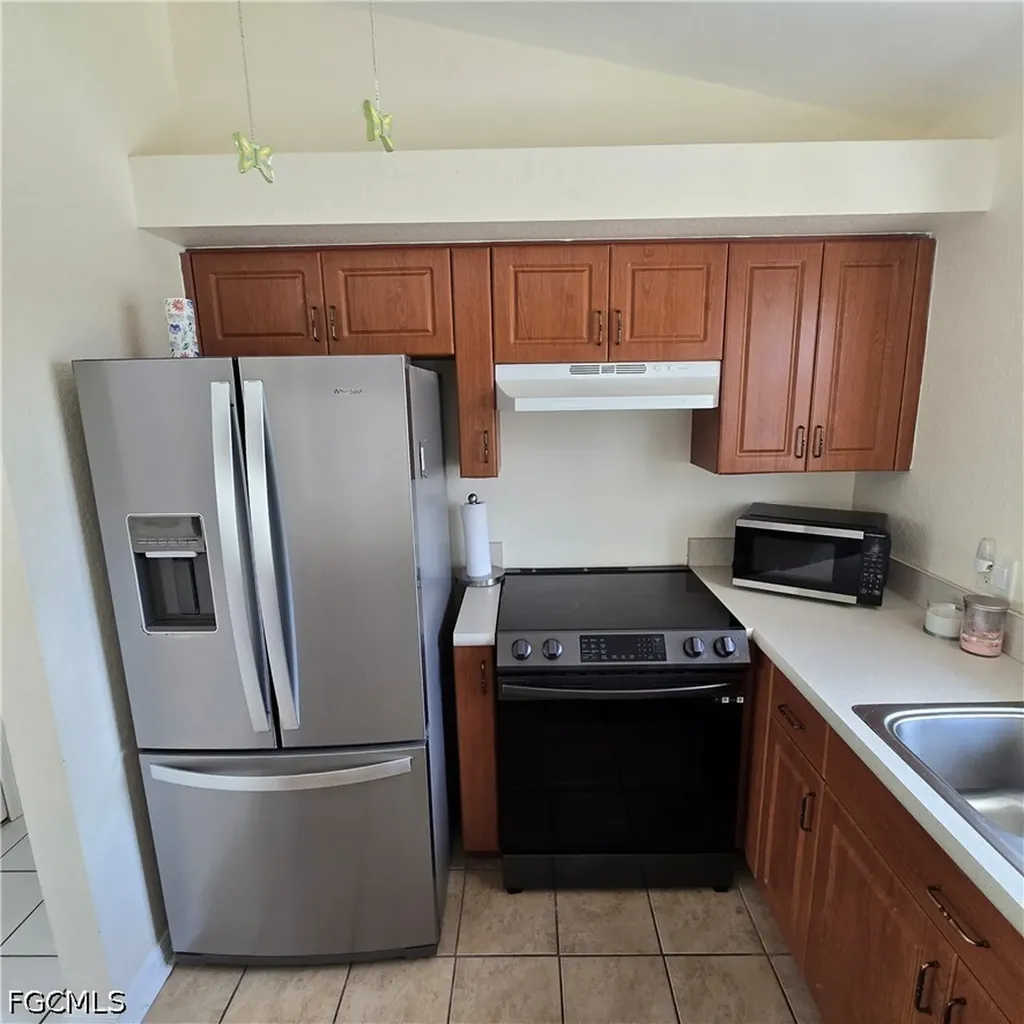 308 NW 20th Terrace Cape Coral FL 33993