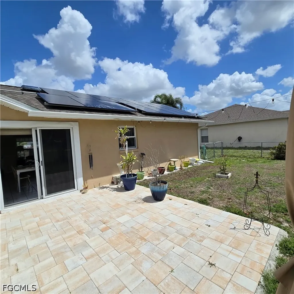 308 NW 20th Terrace Cape Coral FL 33993