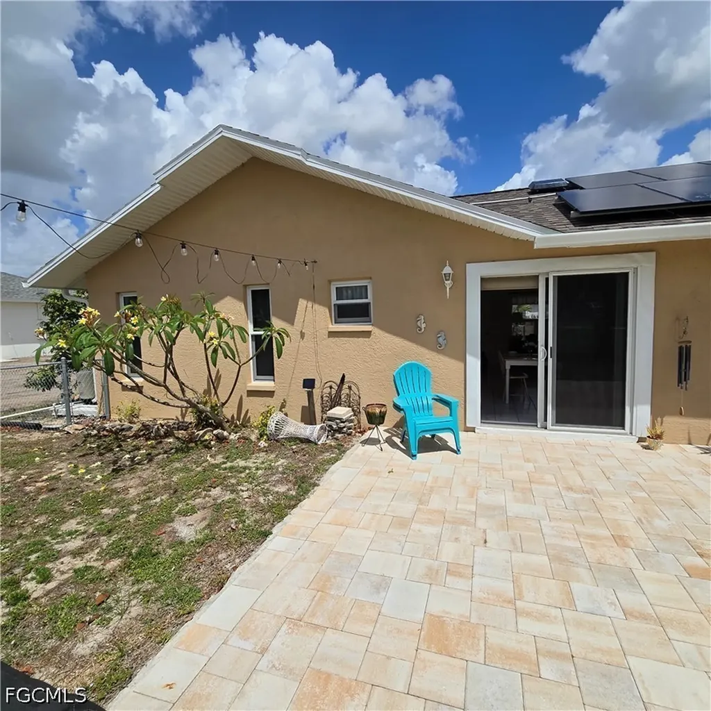 308 NW 20th Terrace Cape Coral FL 33993