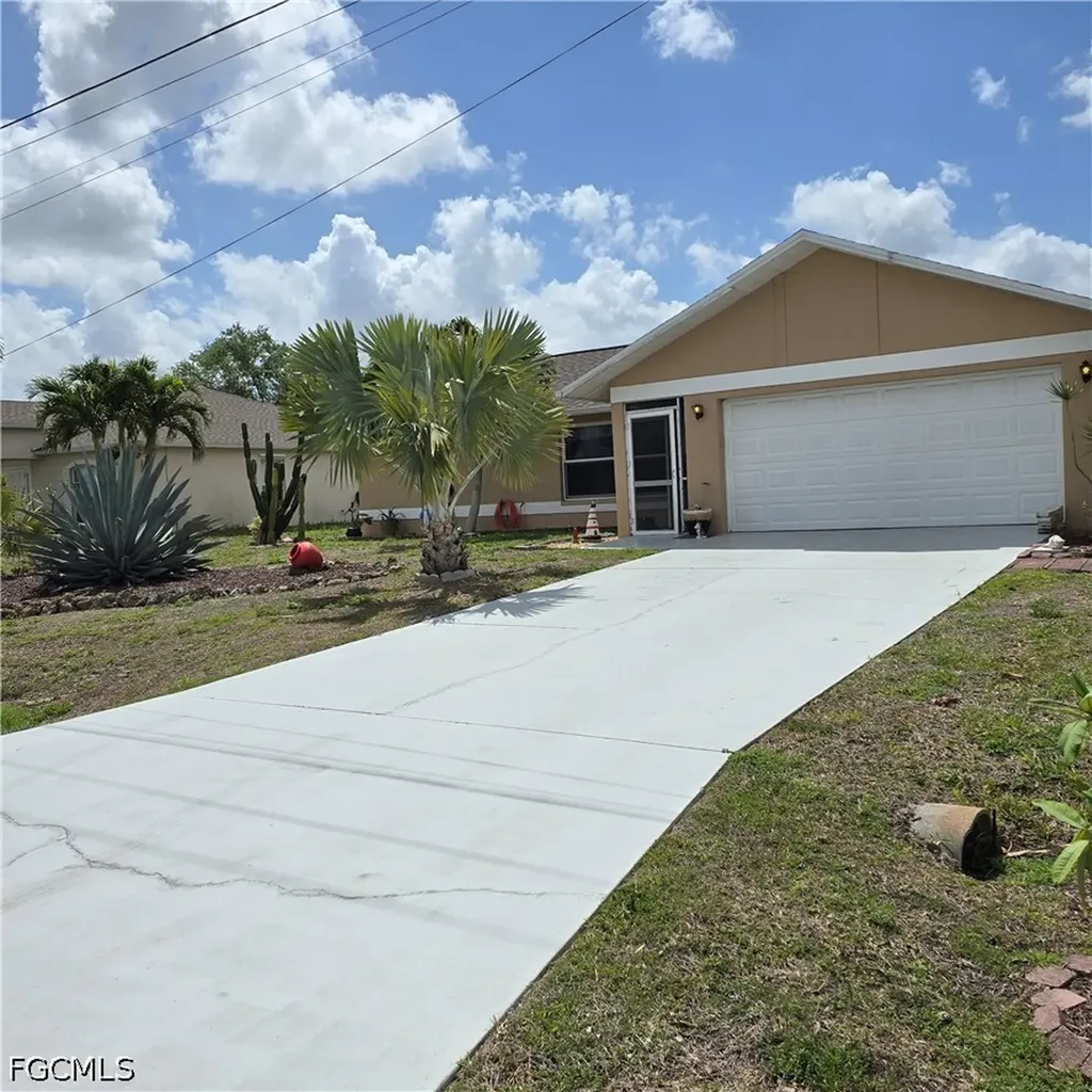 308 NW 20th Terrace Cape Coral FL 33993