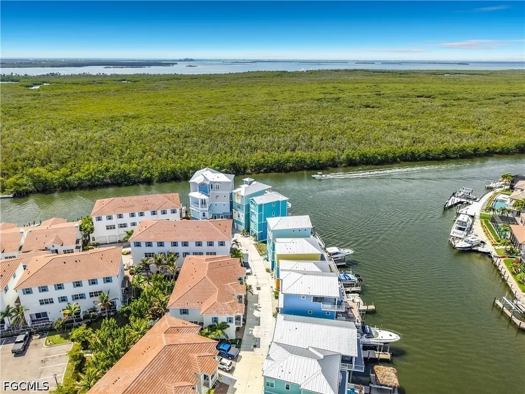 5838 Shell Cove Drive Cape Coral FL 33914