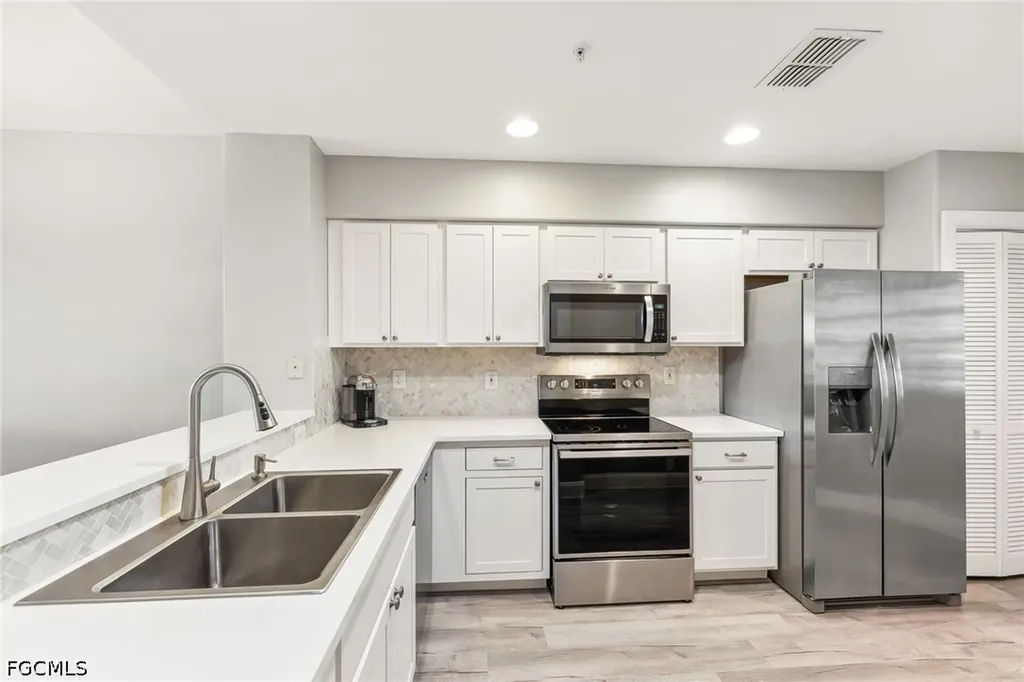 16450 Millstone Circle Fort Myers FL 33908