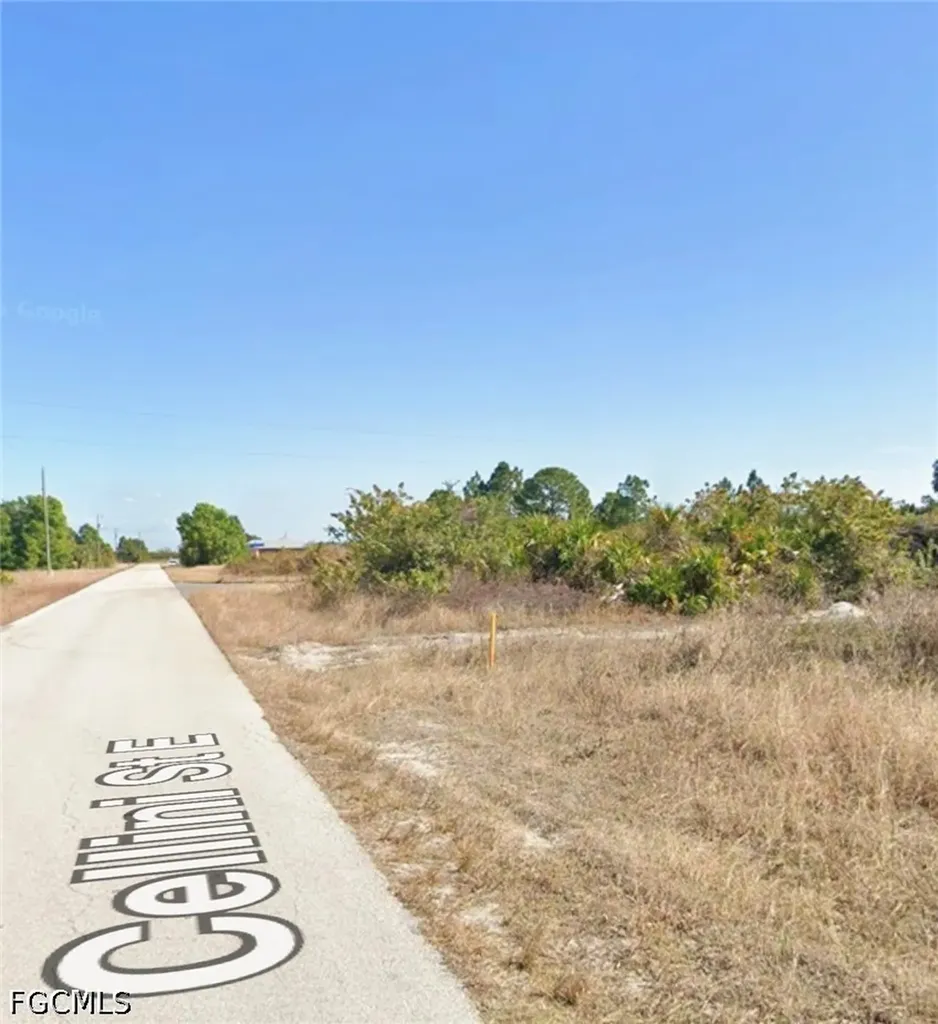 1226 Cellini Street E Lehigh Acres FL 33974