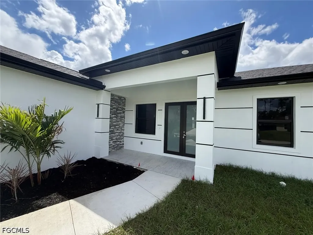 3203 21st Street W Lehigh Acres FL 33971
