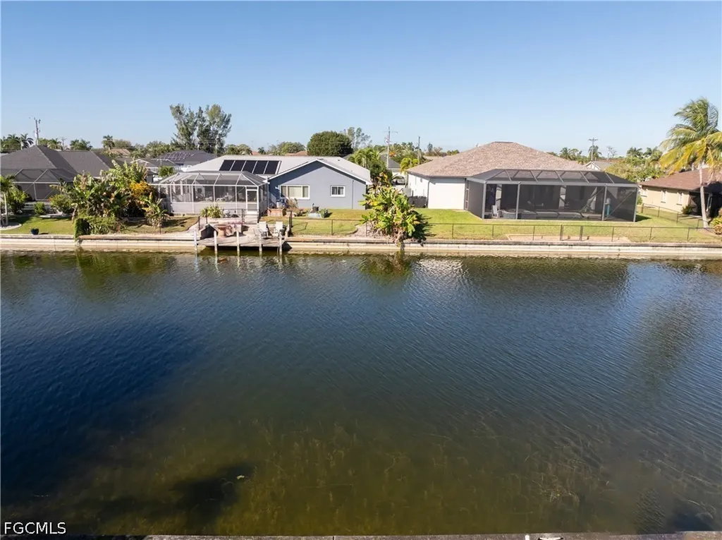 1402 SW 4th Avenue Cape Coral FL 33991