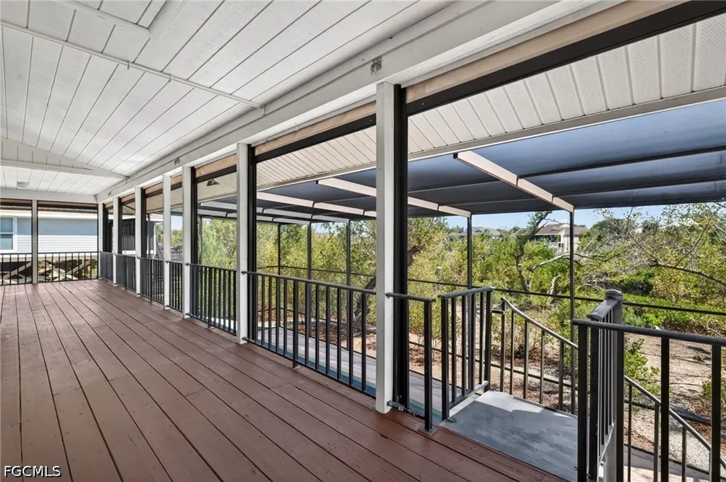 4556 Bowen Bayou Road Sanibel FL 33957