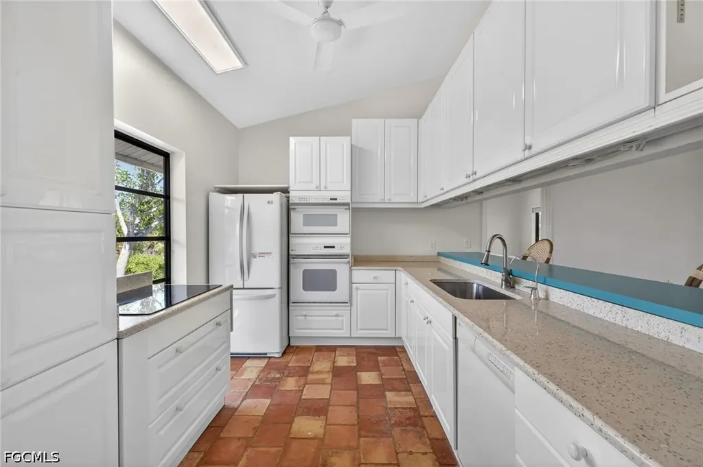 4556 Bowen Bayou Road Sanibel FL 33957