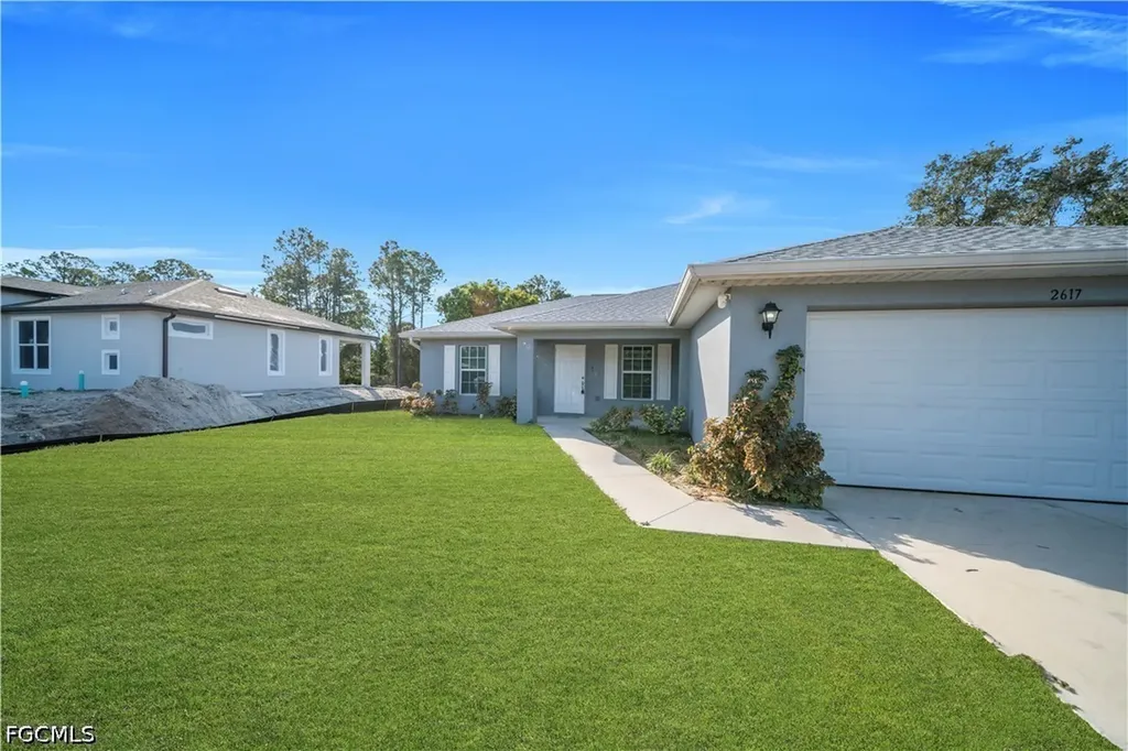 2617 53rd Street W Lehigh Acres FL 33971
