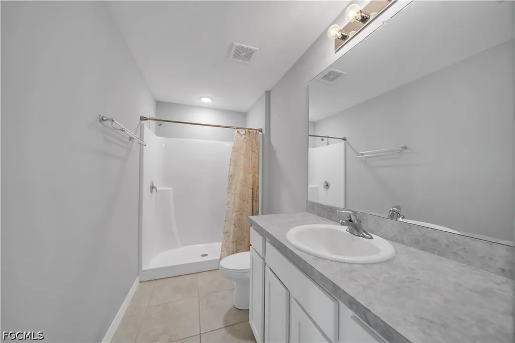 2617 53rd Street W Lehigh Acres FL 33971