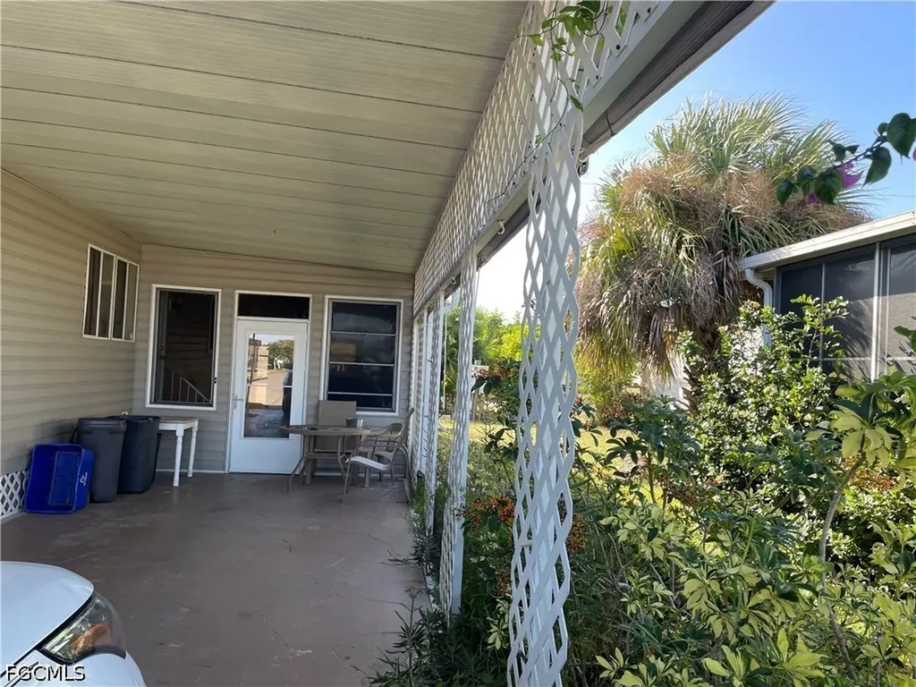 5506 Virginia Dare Lane North Fort Myers FL 33917
