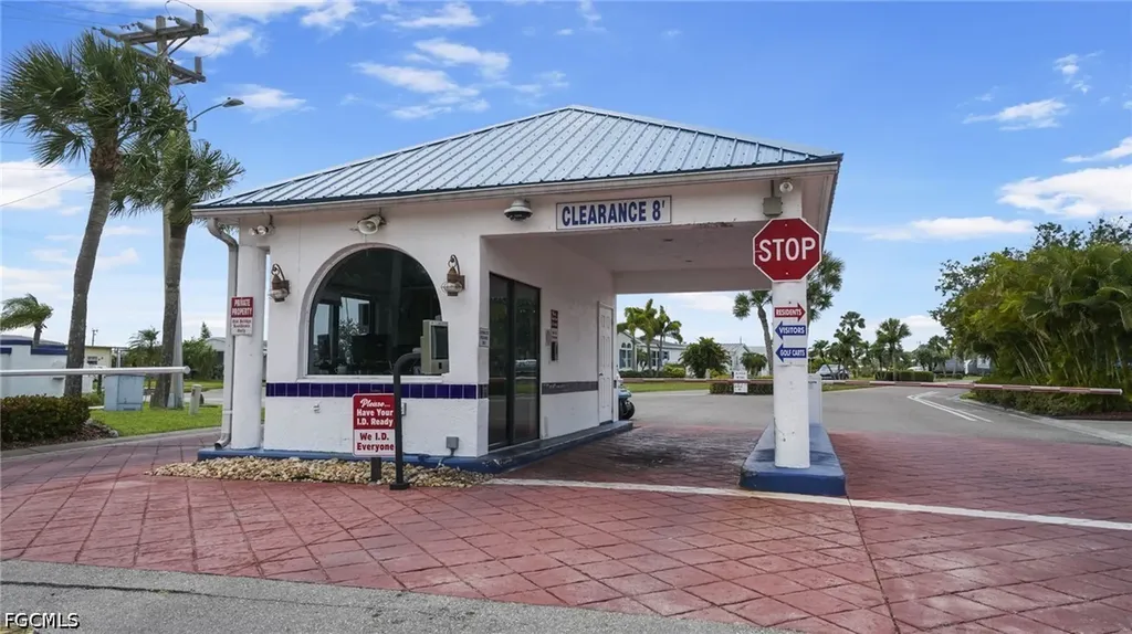 5506 Virginia Dare Lane North Fort Myers FL 33917