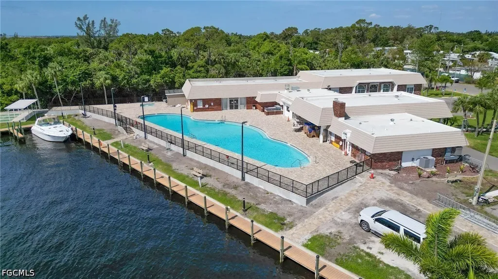 5506 Virginia Dare Lane North Fort Myers FL 33917
