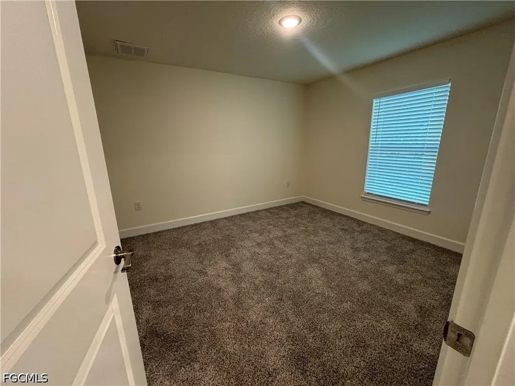 2711 20th Street SW Lehigh Acres FL 33976