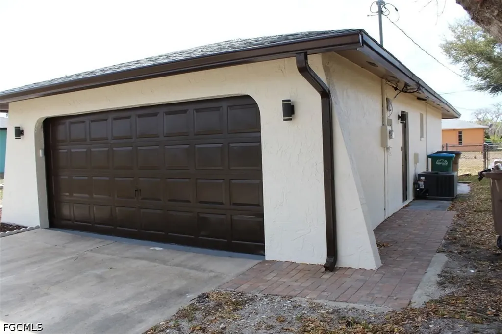 3312 SW 7th Avenue Cape Coral FL 33914