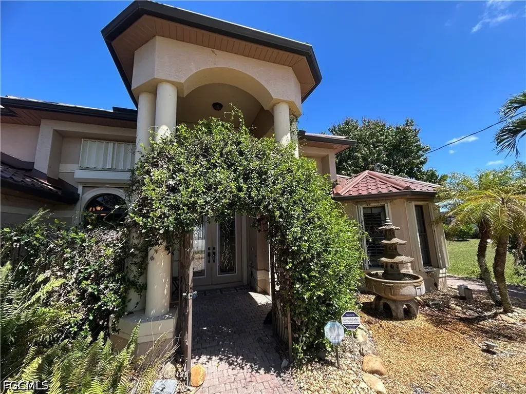 4301 NW 33rd Street Cape Coral FL 33993