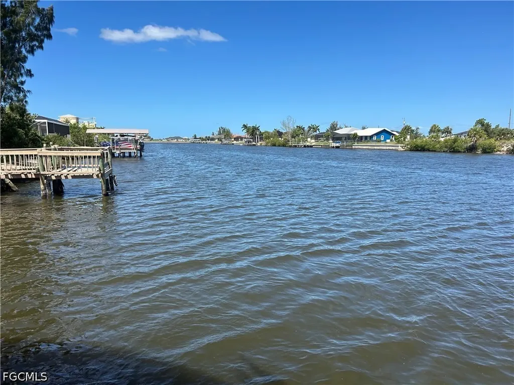 4301 NW 33rd Street Cape Coral FL 33993