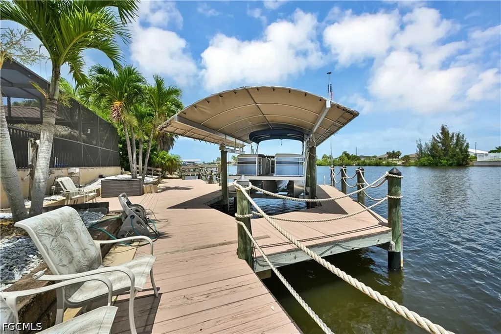 4301 NW 33rd Street Cape Coral FL 33993