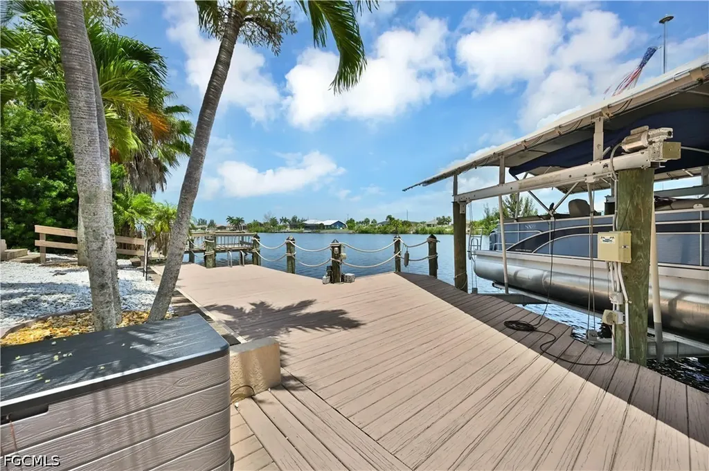4301 NW 33rd Street Cape Coral FL 33993