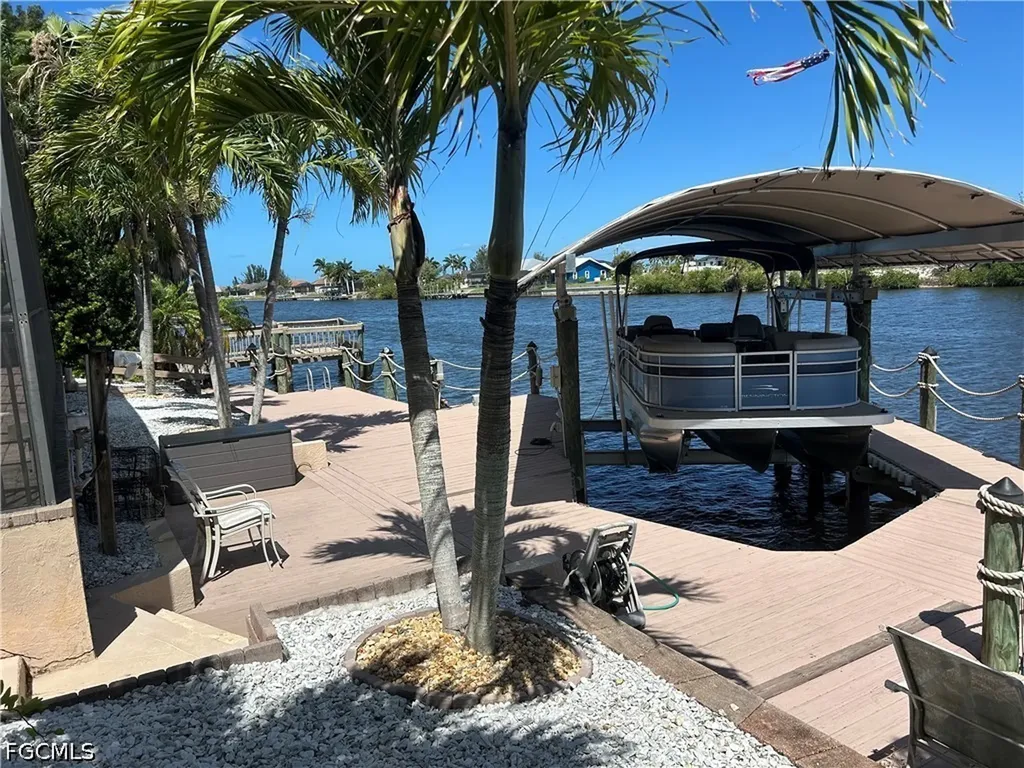 4301 NW 33rd Street Cape Coral FL 33993