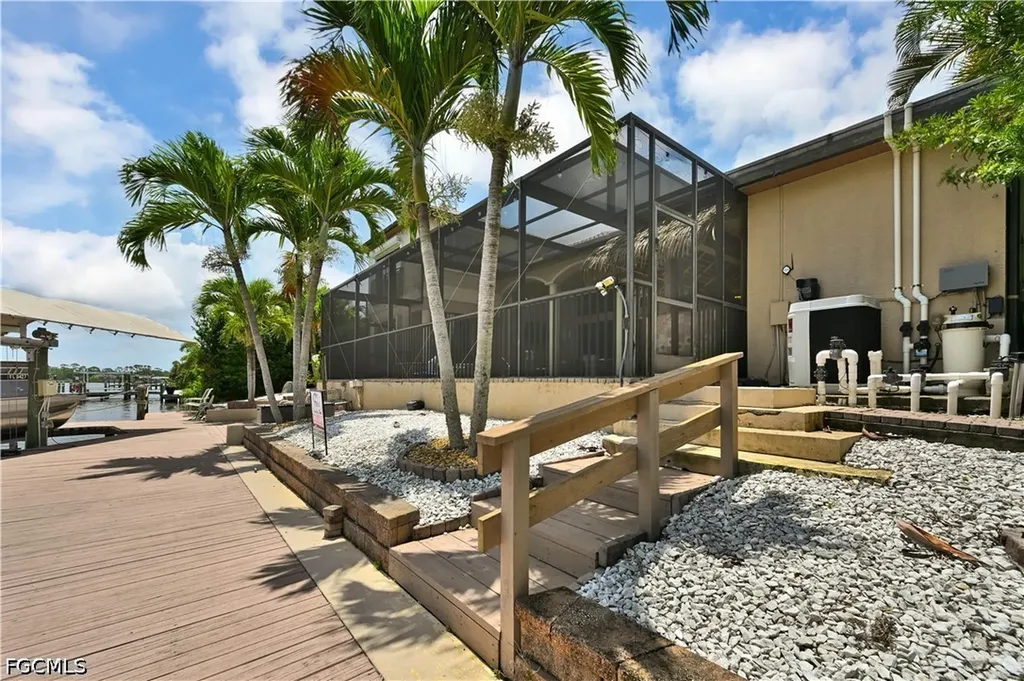 4301 NW 33rd Street Cape Coral FL 33993
