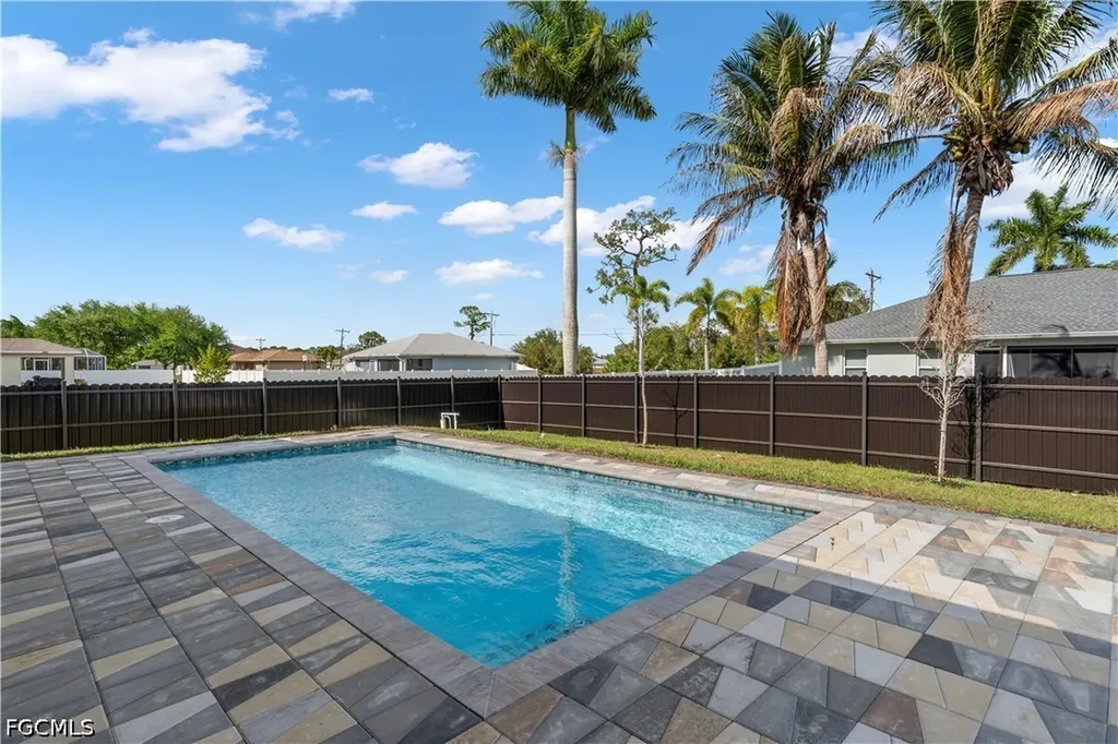4213 NE 23rd Place Cape Coral FL 33909