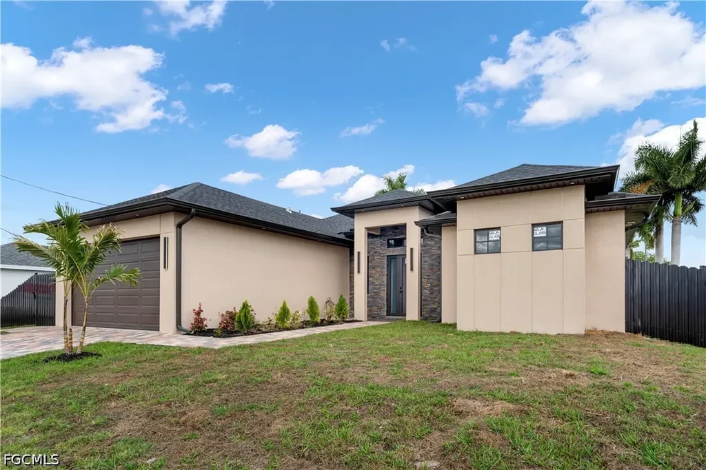 4213 NE 23rd Place Cape Coral FL 33909