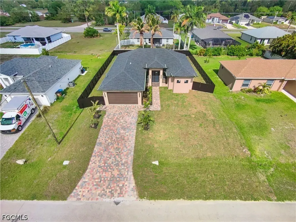 4213 NE 23rd Place Cape Coral FL 33909