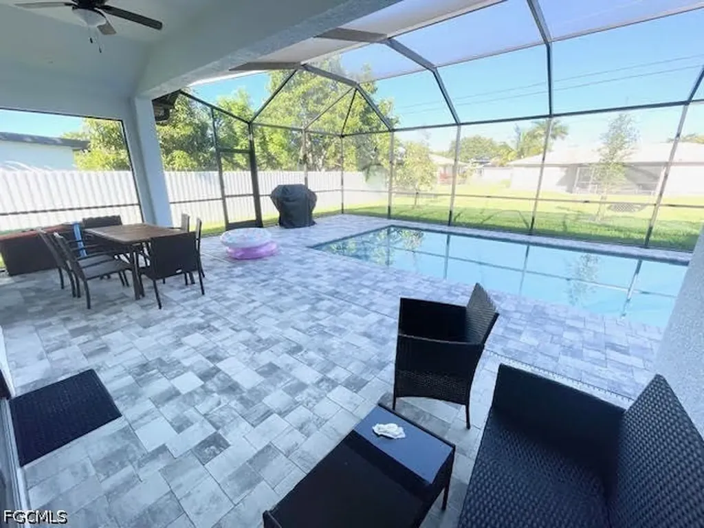 3222 SW Santa Barbara Place Cape Coral FL 33914