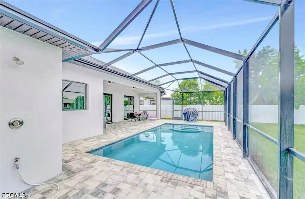 3222 SW Santa Barbara Place Cape Coral FL 33914
