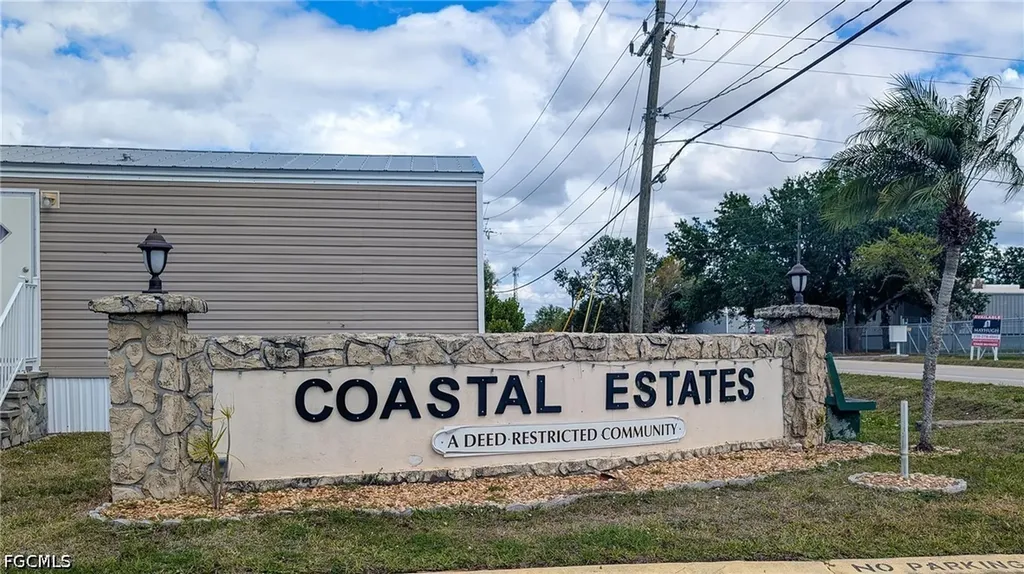 11111 Ballweg Lane Fort Myers FL 33908