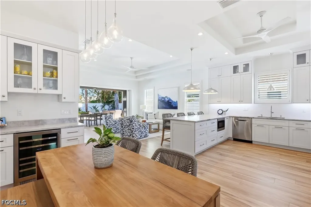 553 106th Avenue N Naples FL 34108