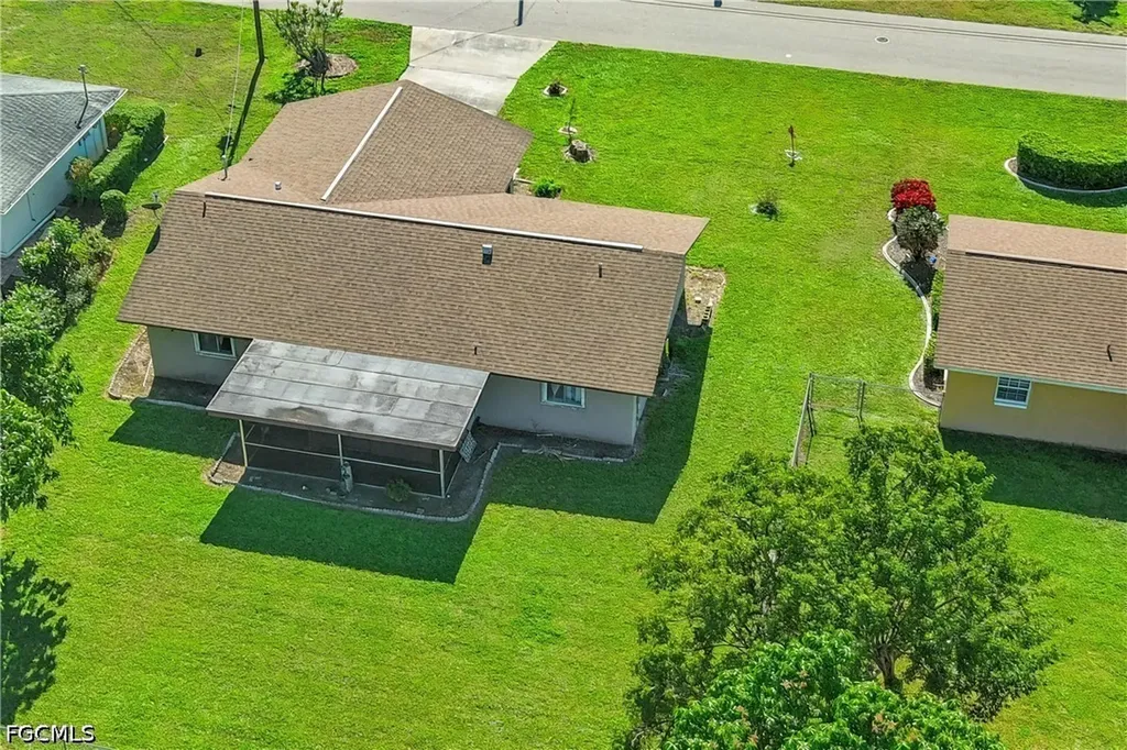 1433 SE 14th Terrace Cape Coral FL 33990