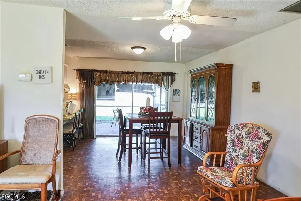 1433 SE 14th Terrace Cape Coral FL 33990